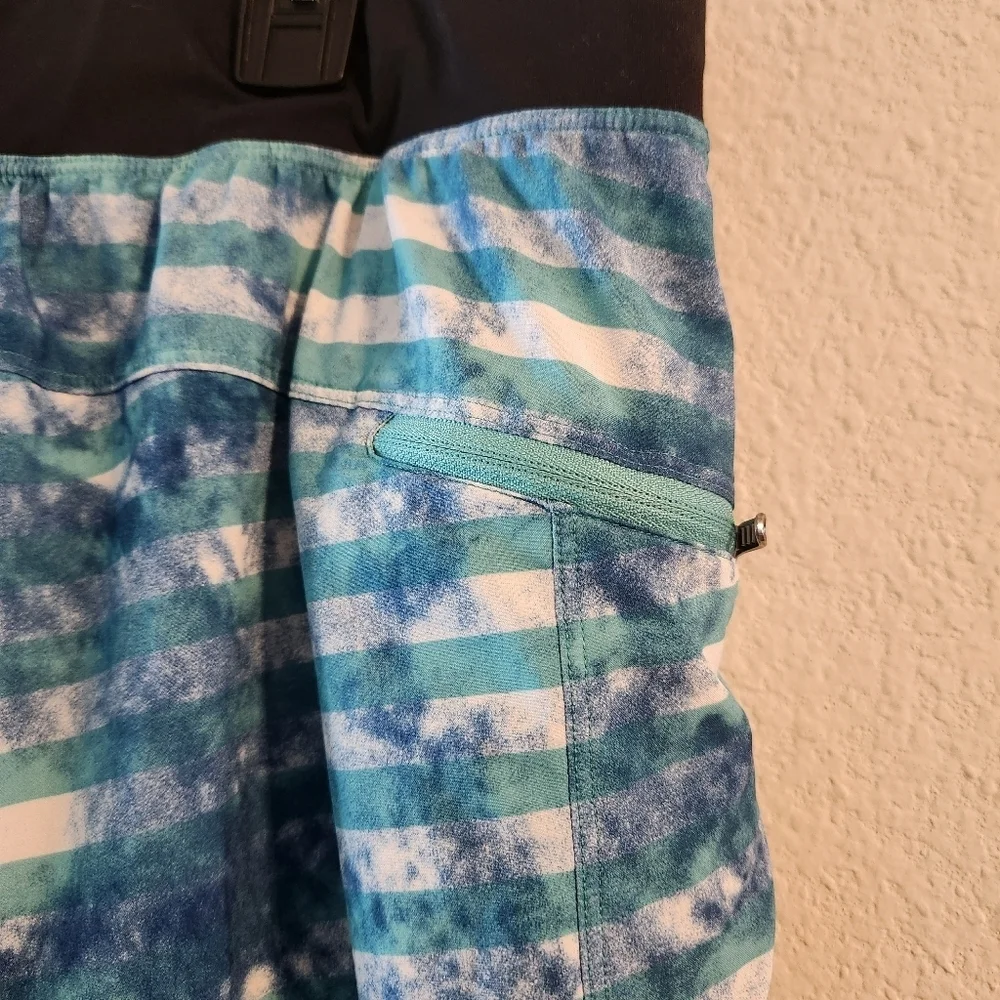 Lululemon Men’s Lined Shorts 9